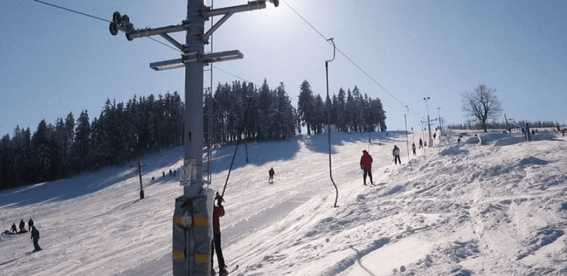 Celodenní skipas do areálu Č. Petrovice