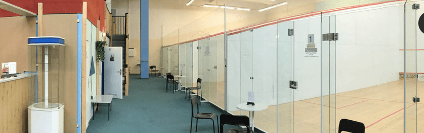 Squash 1+1 hodina zdarma