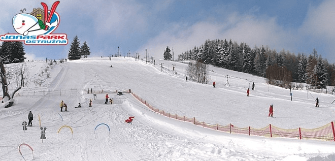 Celodenní skipas do skiareálu