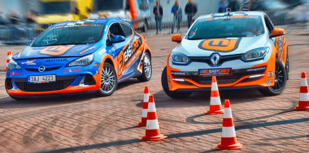 Driftování na polygonu vč. pojištění