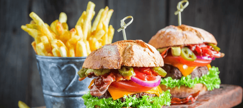 Americké burgery a hranolky