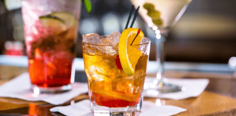 2× michaný drink dle výběru