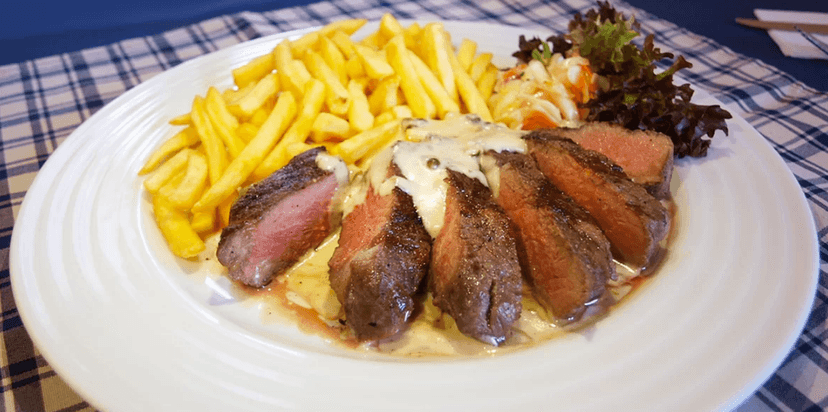 300 g hovězí roštěné připravené metodou sous-vide