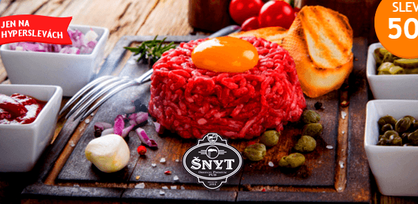 500g hovězí tatarák s 15 topinkami