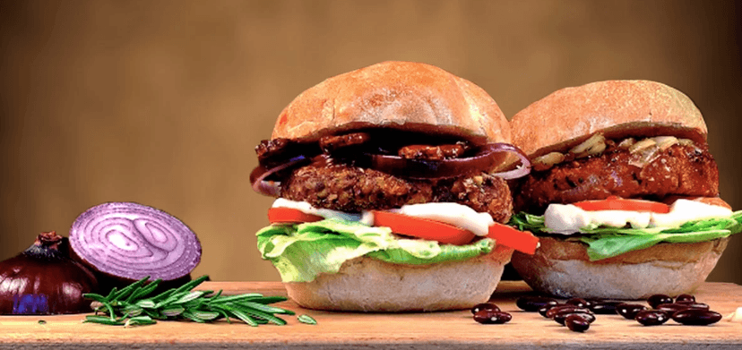 Sweet chilli nebo Tempeh burger a hranolky
