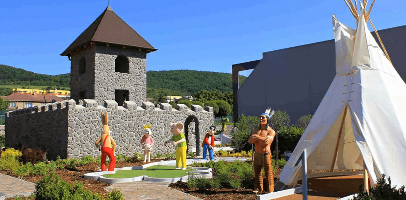 Crazy golf pro rodinu i pro dvojice