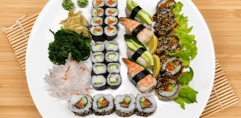 Sushi sety plné japonských pochoutek