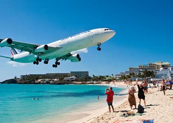 Zpáteční letenky Praha - St. Maarten (Karibik)