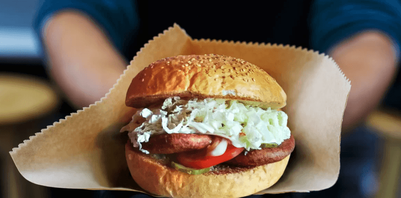 1× malý drůbeží burger se zeleninou 