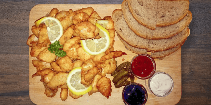 1 kg kuřecích i vepřových řízečků