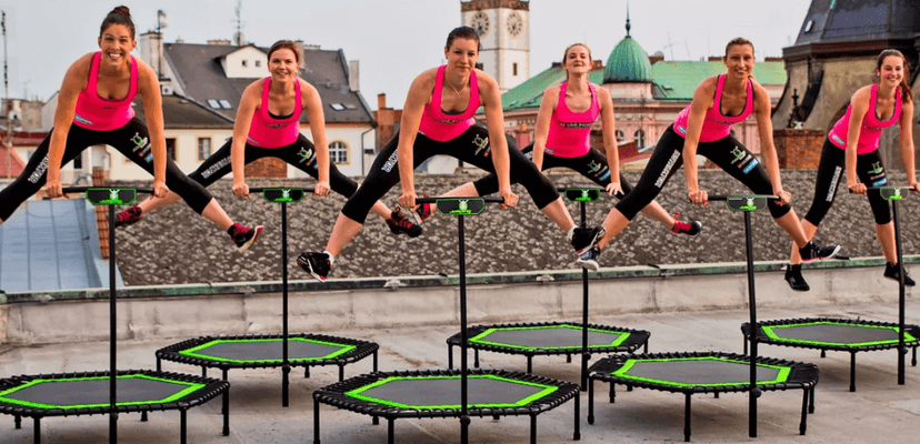 1× 60minutová lekce jumpingu