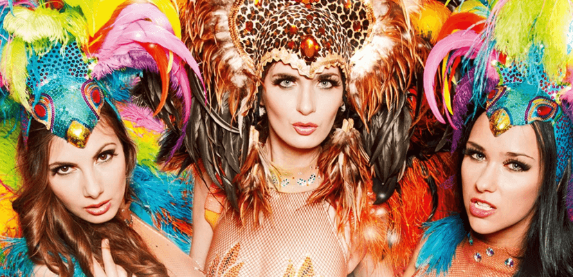 Vstup na Darling Cabaret a jízda limuzínou