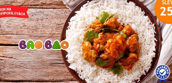 Curry s rýží: tofu, kuřecí nebo krevety