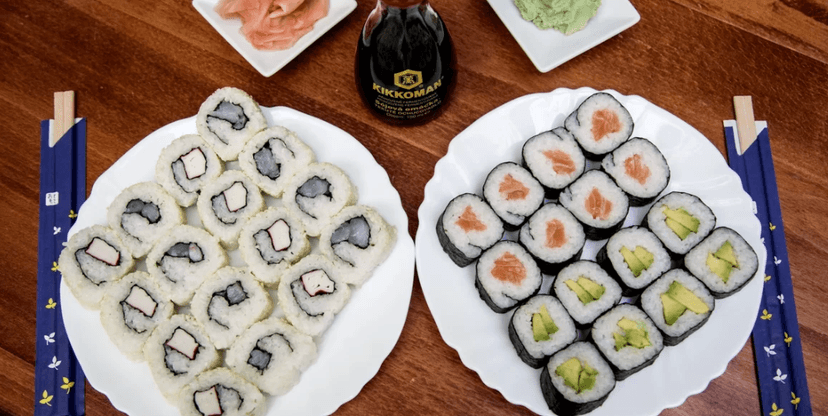 Kacumo set 32 kousků sushi s sebou