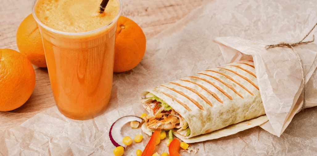 Velký fresh juice a zdravá tortilla pro dva 