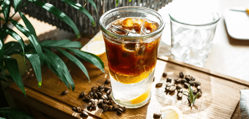 Silné espresso z kávy Nordbeans s tonikem