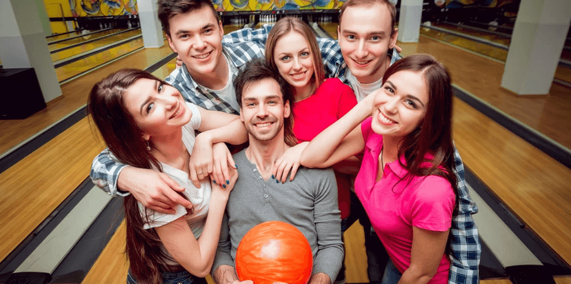 60 minut bowlingu až pro 8 hráčů