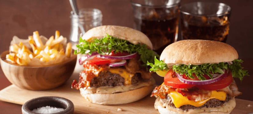 2x hovězí 200g burger, domácí hranolky a pepsi