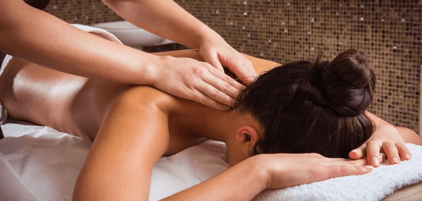 40minutová relaxační masáž uvolňující šíji a krk