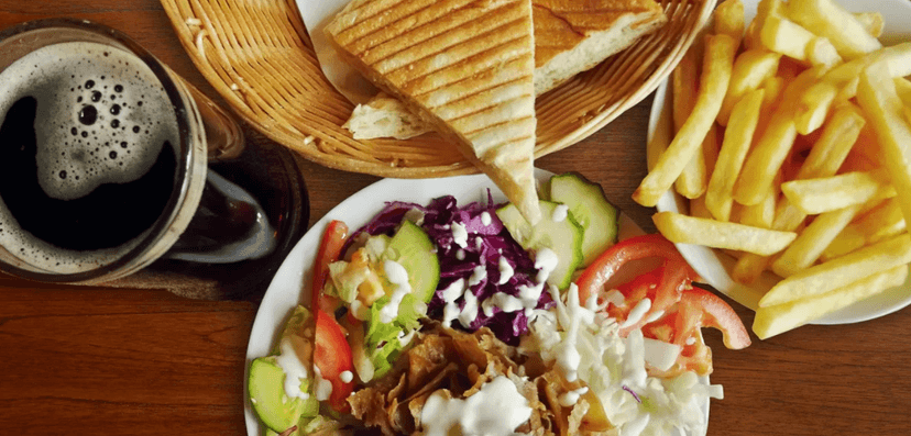 Kebab menu i s nápojem