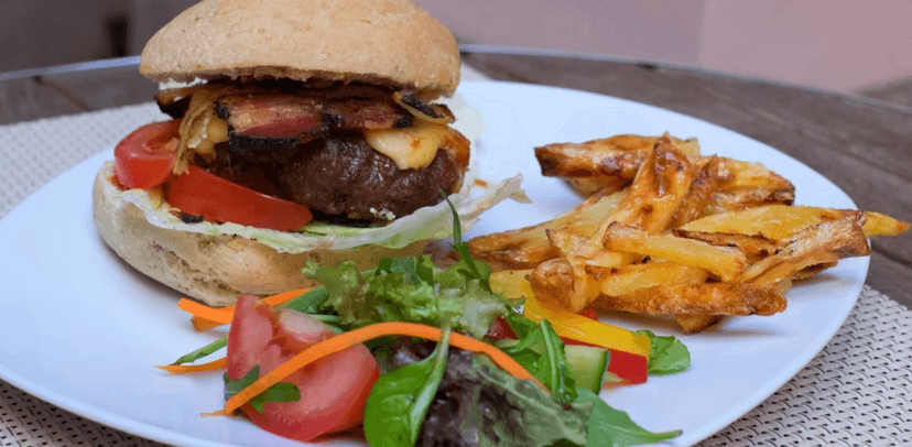 Bezlepkový burger nebo halušky 