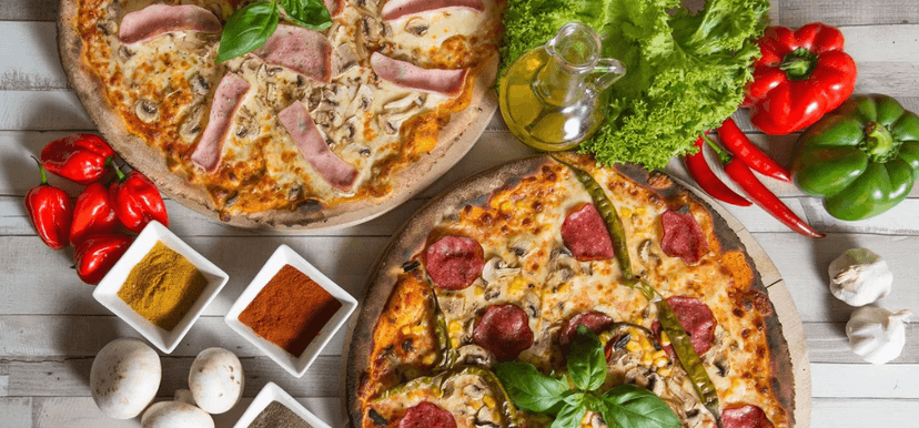 2× libovolná pizza z pece na dřevo