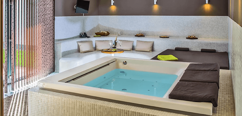 90 min v privátním spa s vířivkou a finskou saunou
