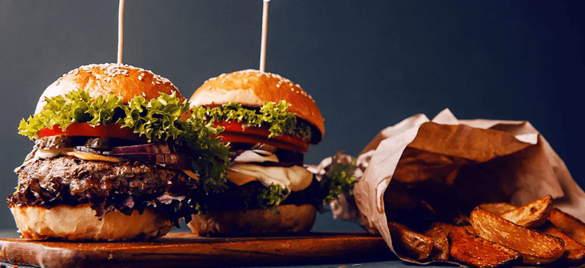 BBQ Angus burger + steakové hranolky 