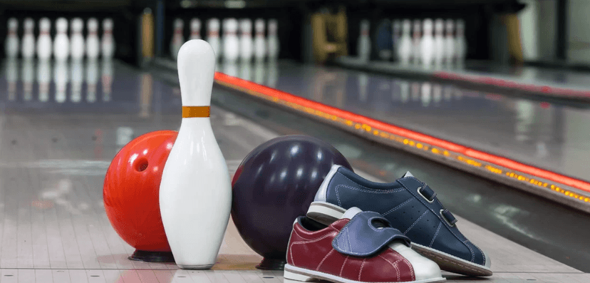 60 minut bowlingu + 1× pizza 
