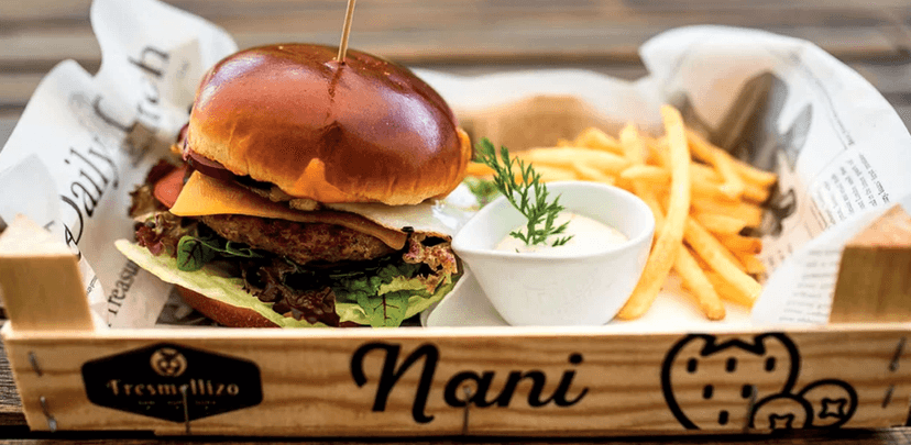 Skvělé burger menu v restauraci Plaudit