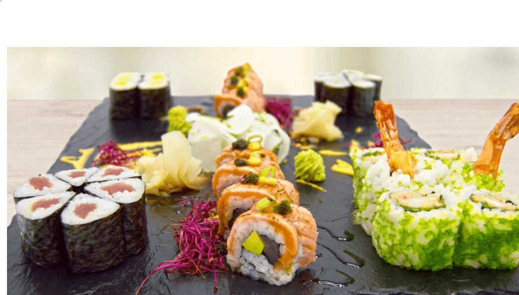 Sushi sety plné japonských pochoutek