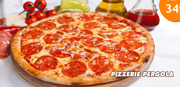 Lahodná pizza o průměru 35 cm