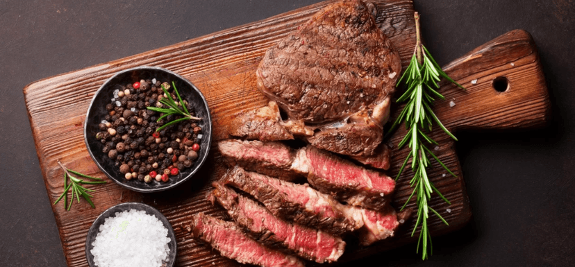 Steak z hovězí svíčkové na žampionech 
