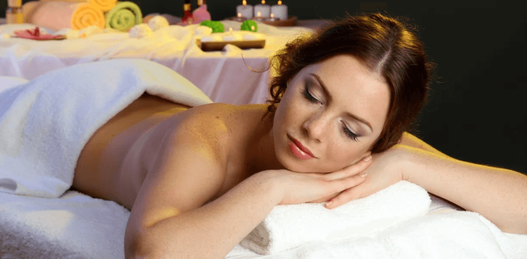 Hloubková relaxační masáž ve tmě v délce 60 min
