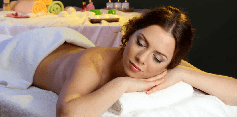 Hloubková relaxační masáž ve tmě v délce 60 min