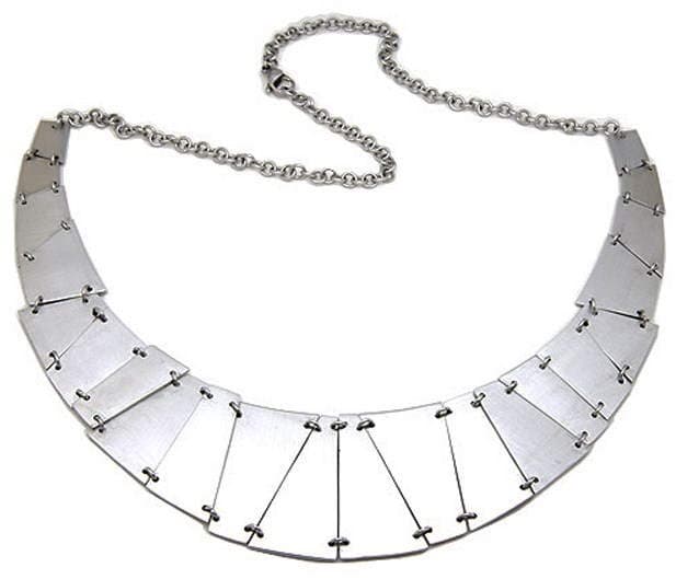 Dámský náhrdelník Tribal, chirurg. ocel