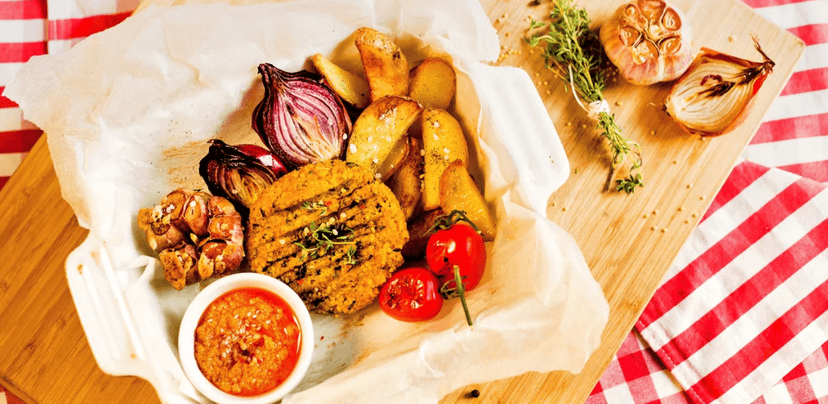 Paleo nebo vegan menu s bezednou polévkou
