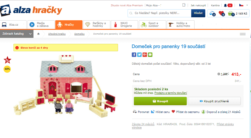 Dřevěný domeček pro panenky