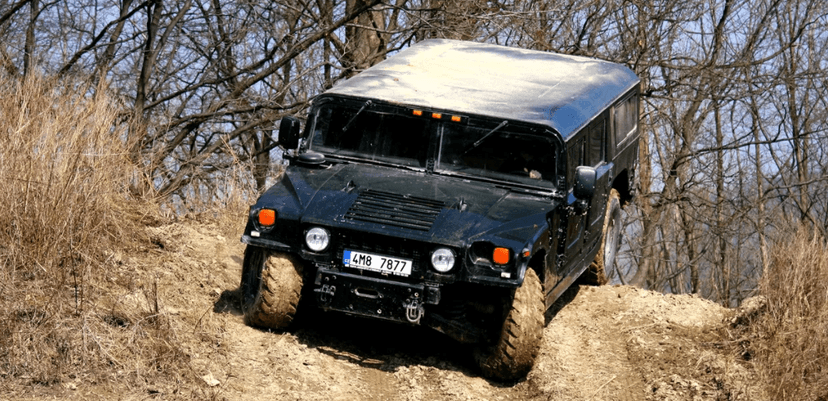 Jízda v obřím Hummeru H1 nebo H2