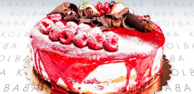 Nadýchaný šlehačkový dort s mascarpone a ovocem