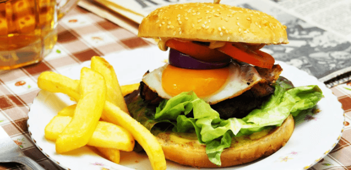 2× burger + 2× hranolky (100 g)