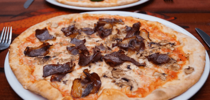 2× pizza o průměru 27 cm