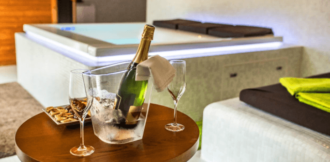 Privátní spa, kosmetika pro dámu a relax pro pána