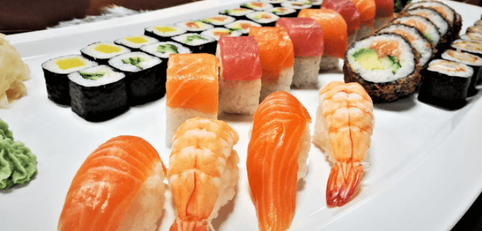 Sushi set s 50 ks