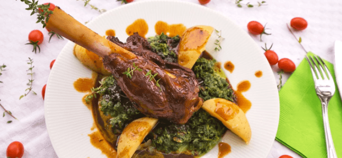 3chodové velikonoční menu s jehněčím kolínkem