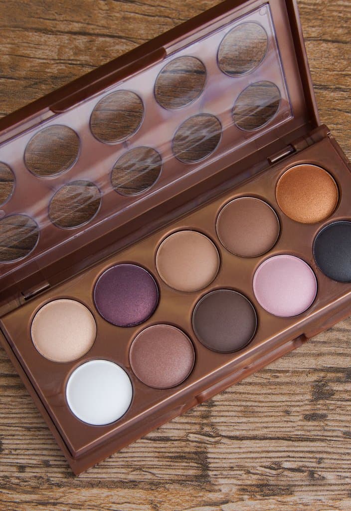 NYX Dream Catcher oční stíny paletka