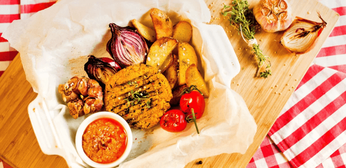 Paleo nebo veganské menu s bezednou polévkou