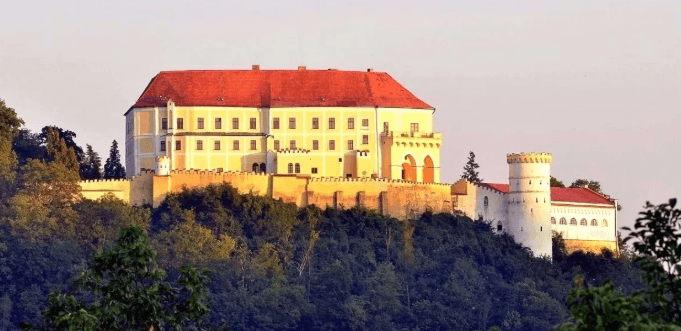 Prohlídka zámku Letovice