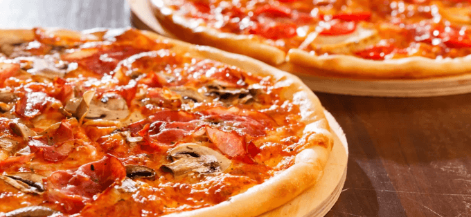 2 libovolné pizzy dle výběru ze 40 druhů
