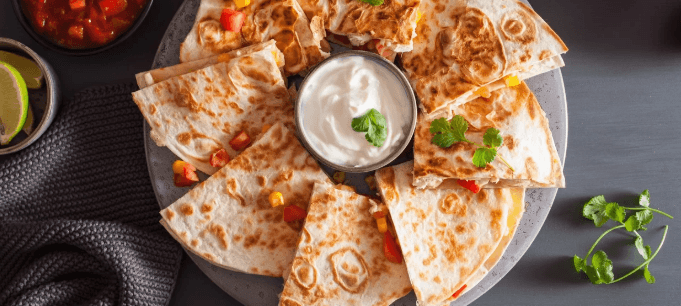 Čerstvá quesadilla plněná dle výběru